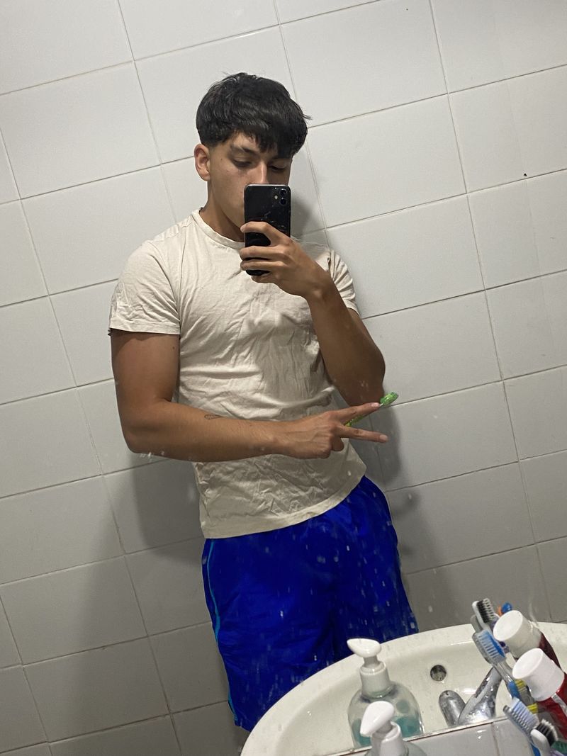 Juanpi, 21