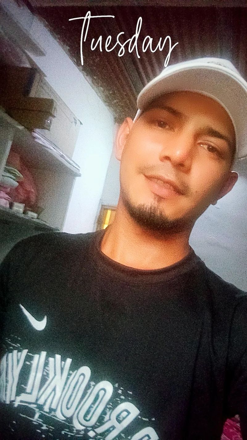 Yerry, 27