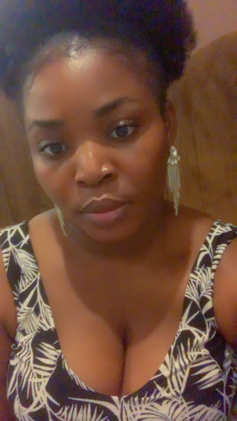 Jane, 28