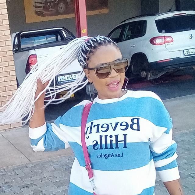 Mavis, 40