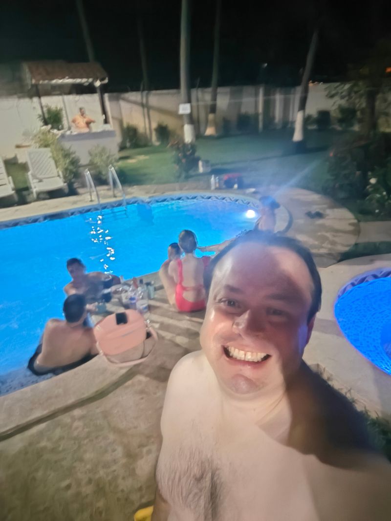 Roberto, 47