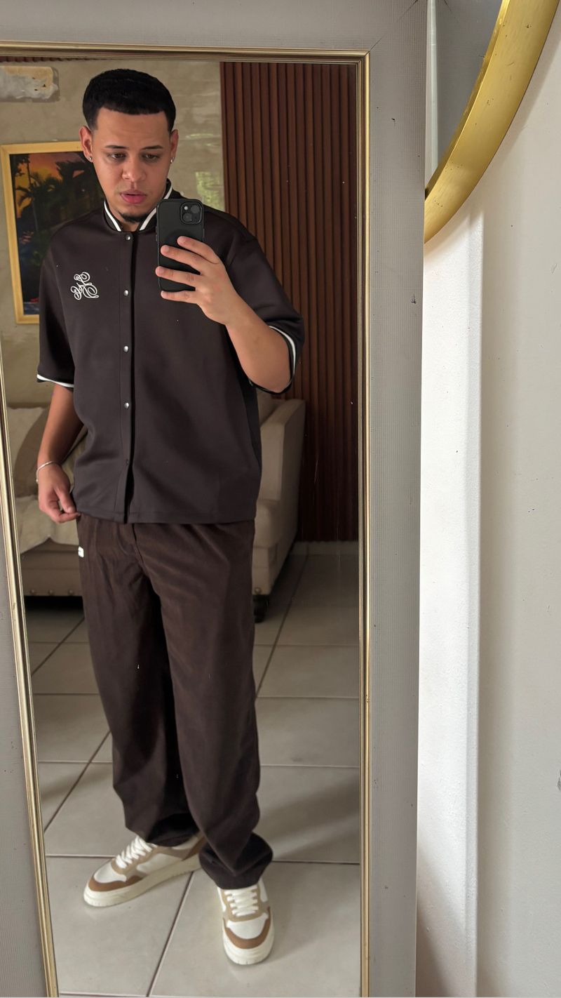 Jean, 27