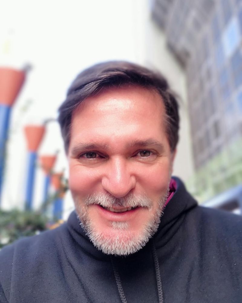 Alex Ander, 60