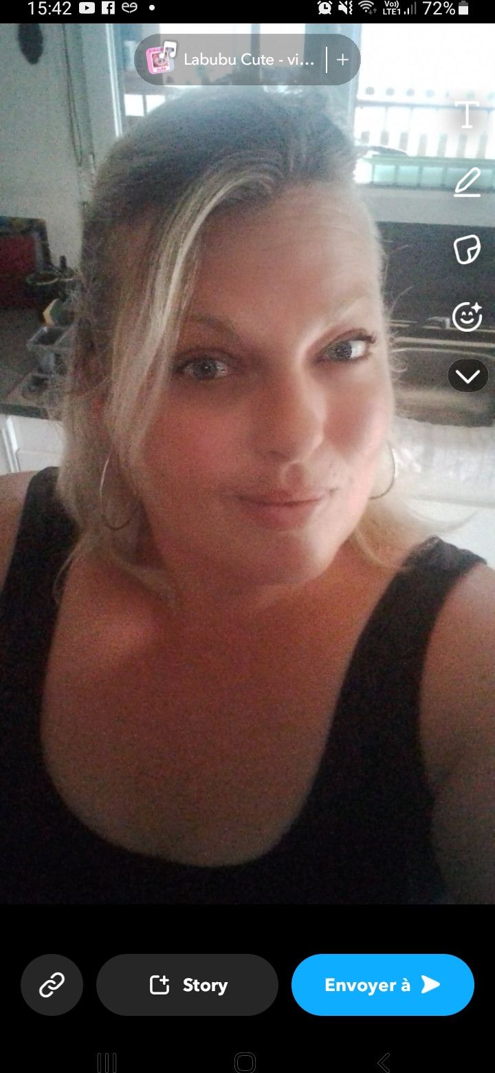 Celine, 41