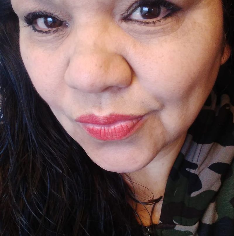 Yadira, 48