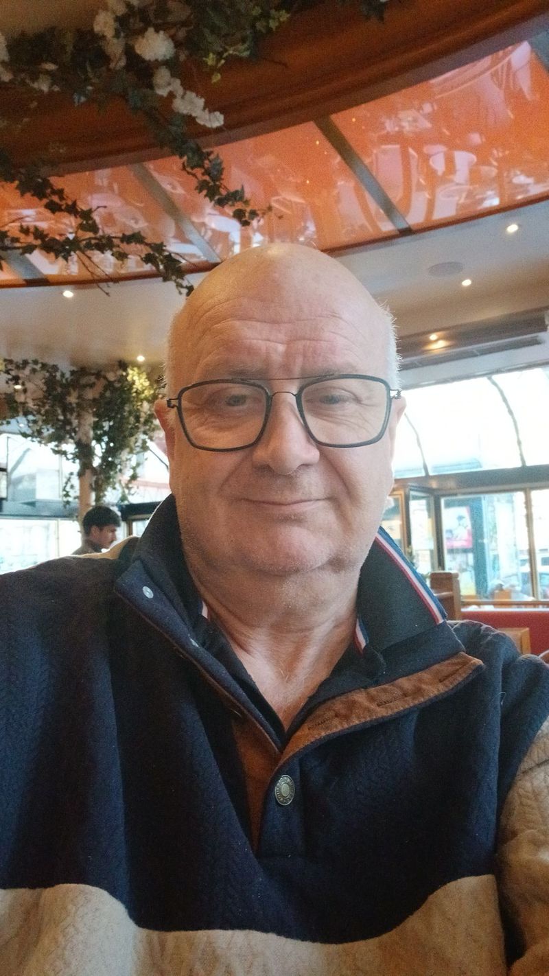 Neuville, 60