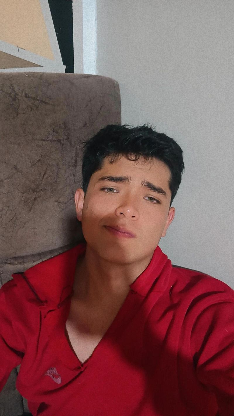 Balarezo Carrasco, 21