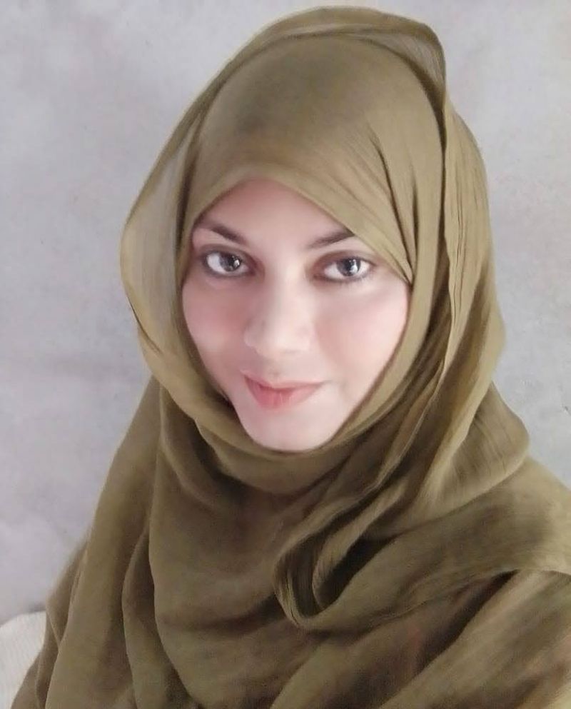 Nadia, 31