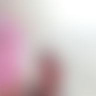 Gabriela, 33