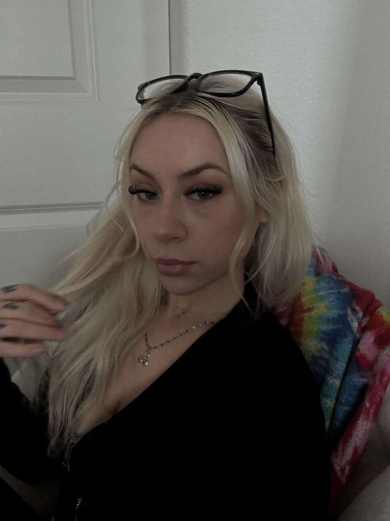 Jade, 21