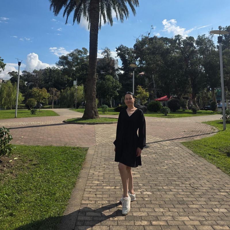 Iryna, 46