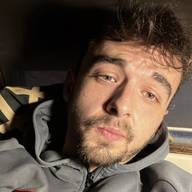 Iker, 27