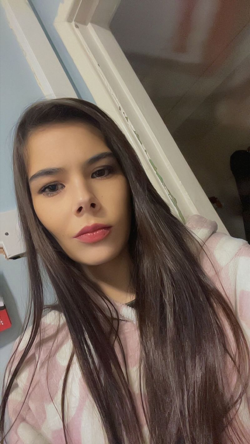 Charlene, 29