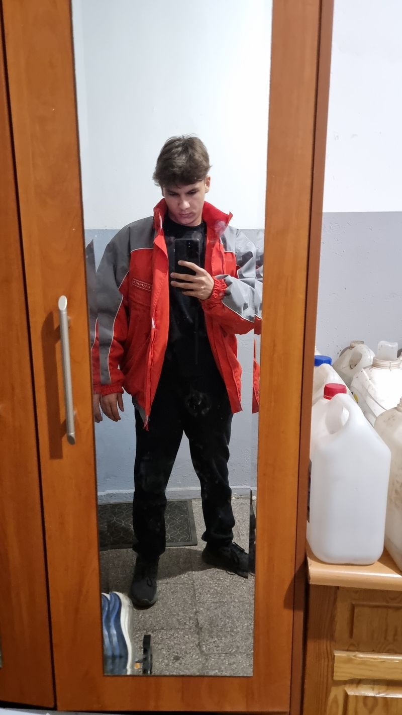 Filip, 19