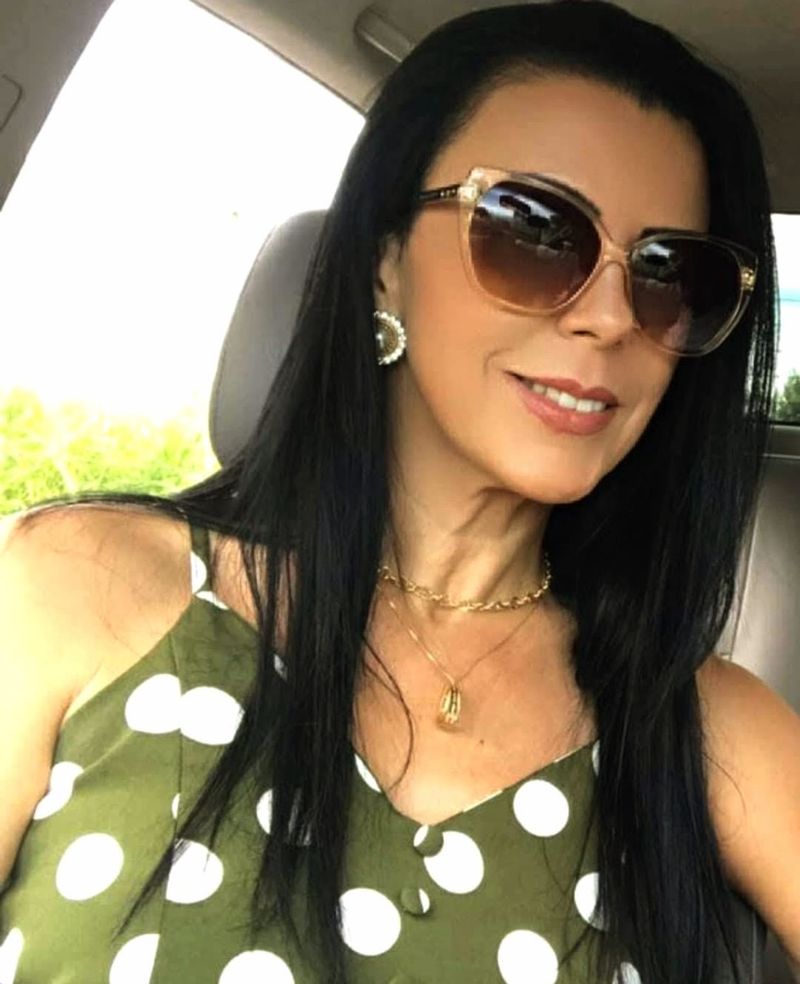 Ana, 46