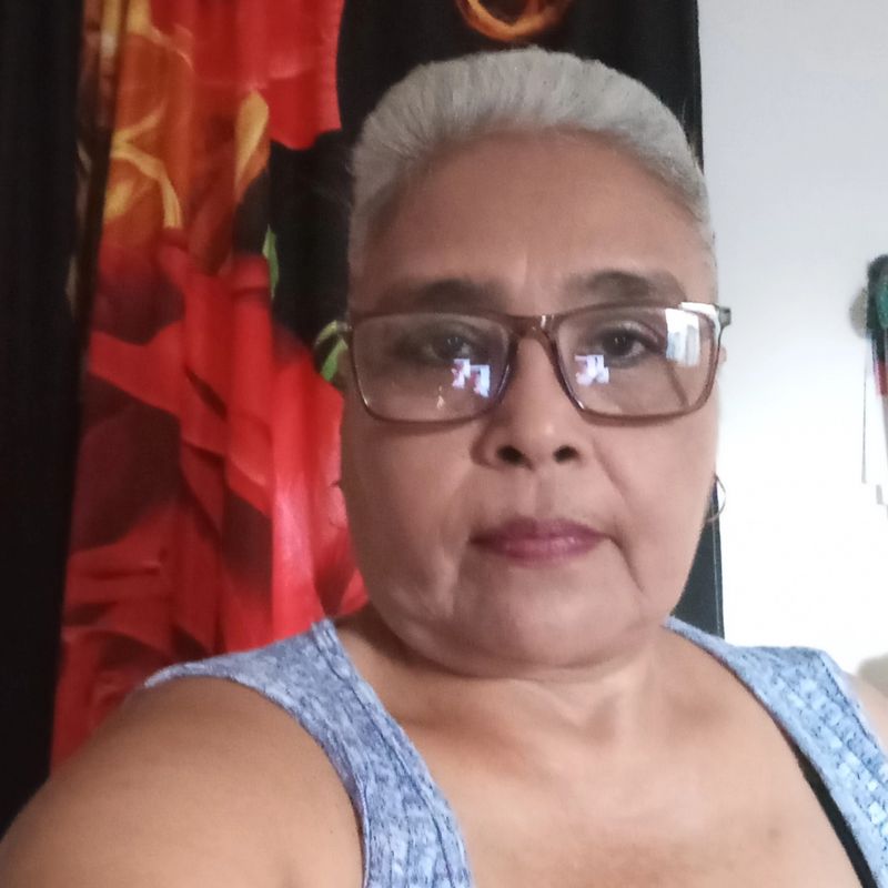 Mixi, 60