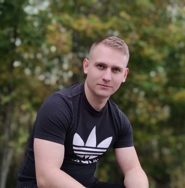 Patryk, 28