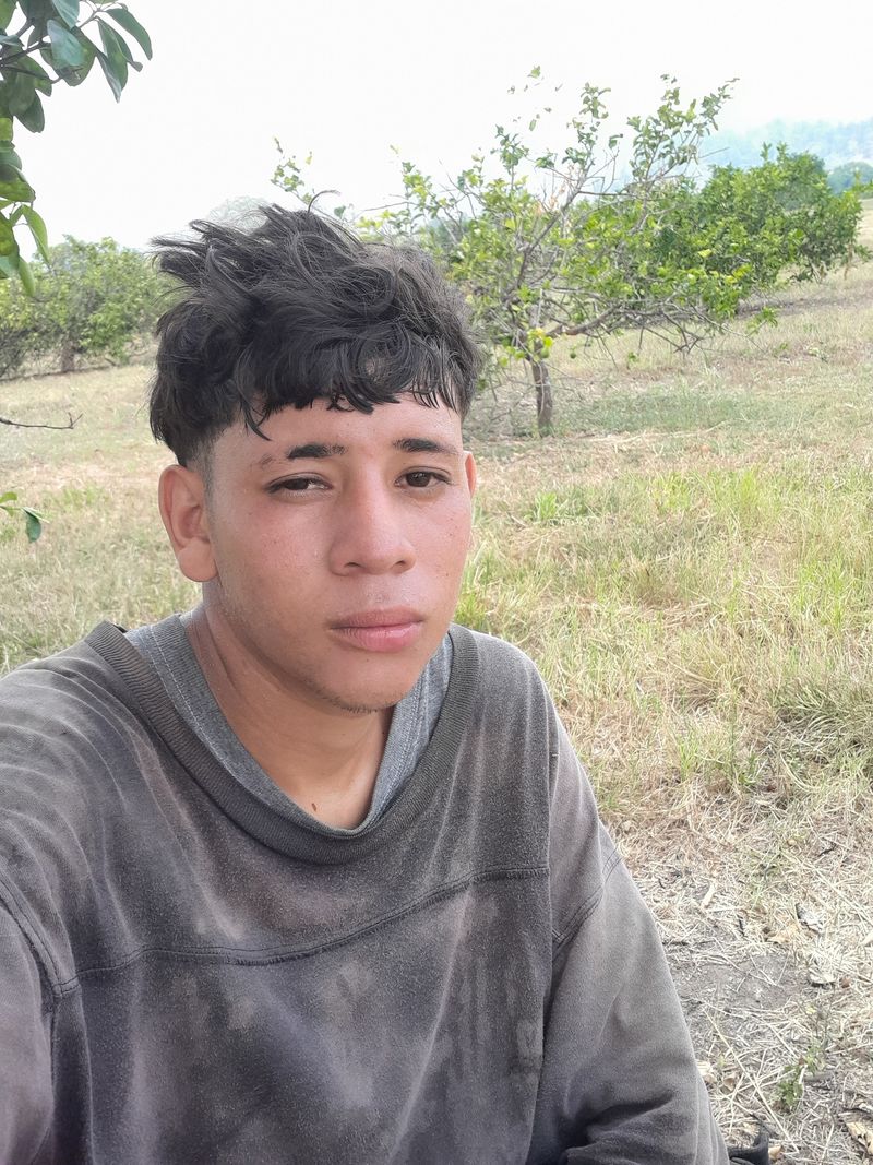 Antonio, 19