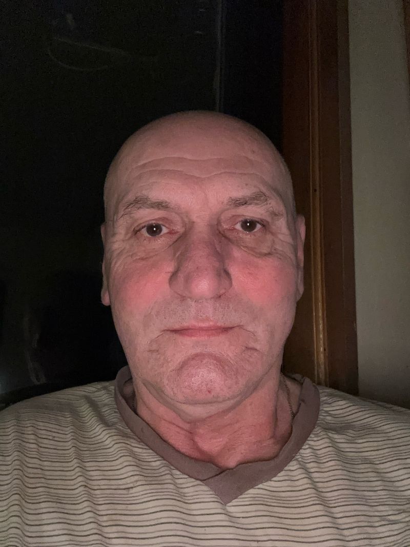 Jacek, 59