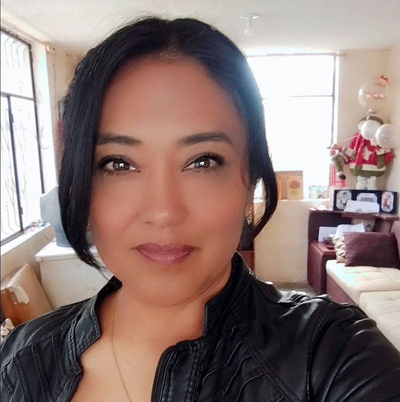 Amy, 47