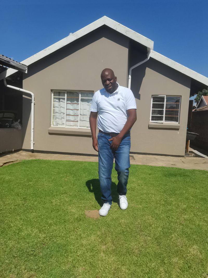 Godfrey, 46