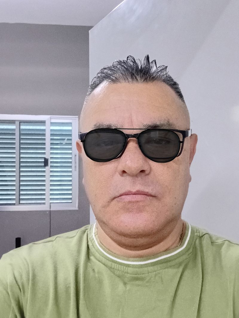 Mario, 48