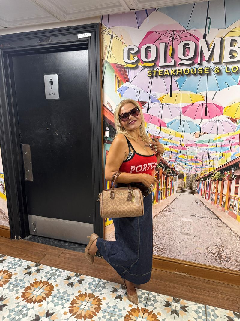 Rosa, 52
