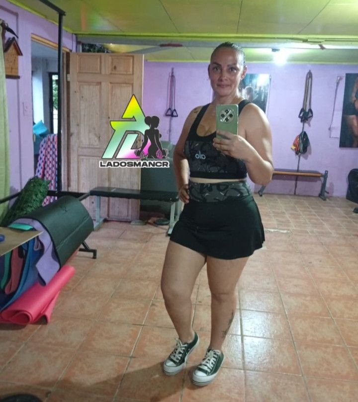Kimberly, 38