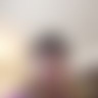 Carlos, 24