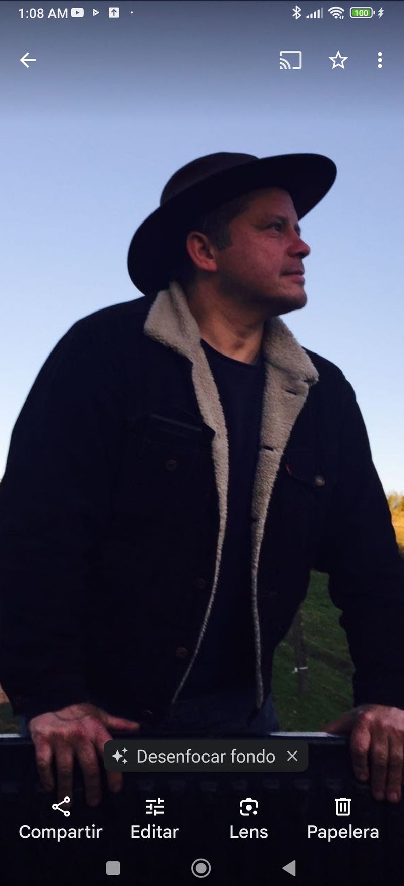 Gustavo, 51