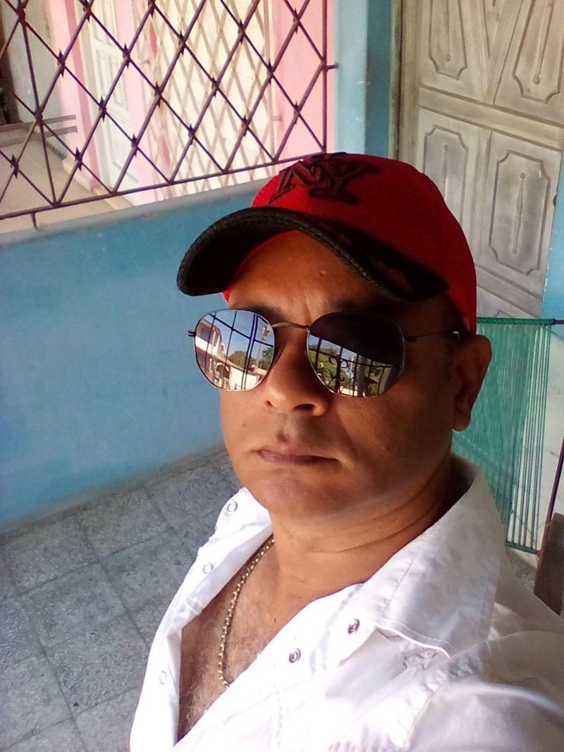 Osmany, 56
