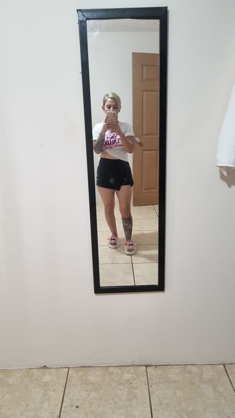 Yamileth, 53