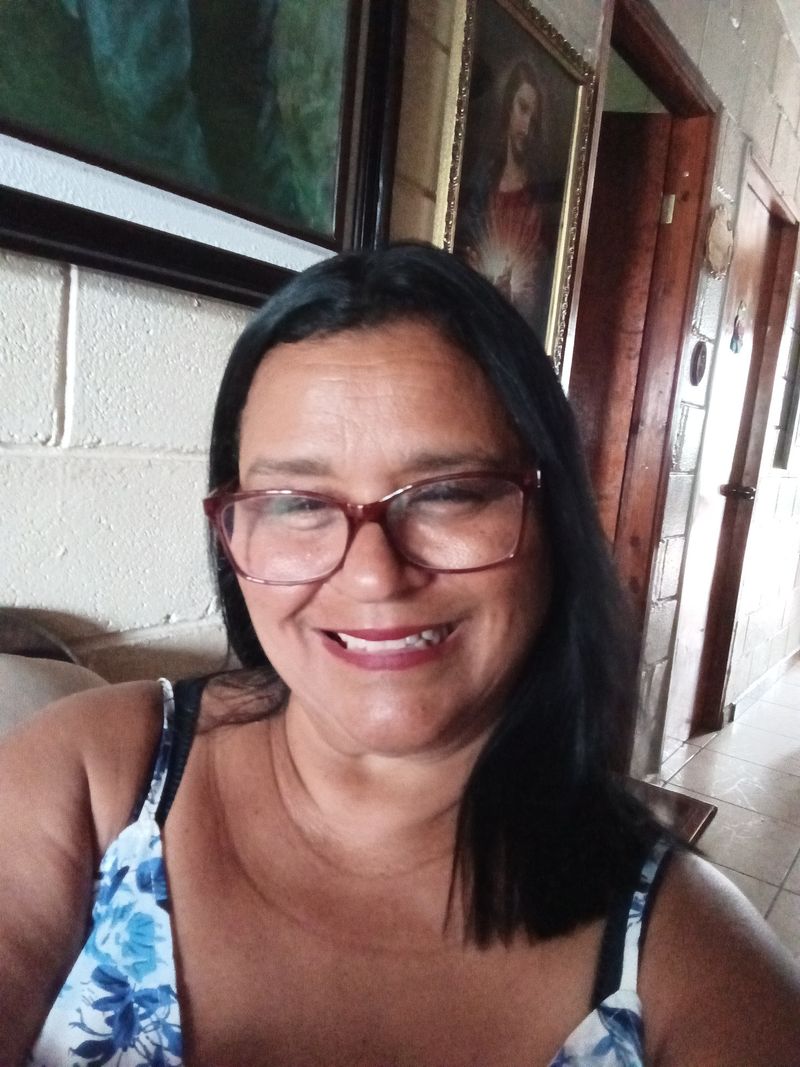 Rosa Linda, 55