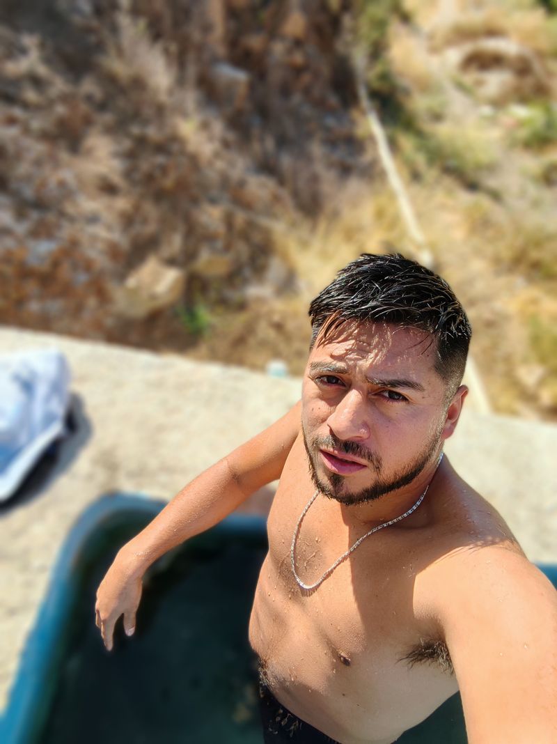 Gabriel, 29