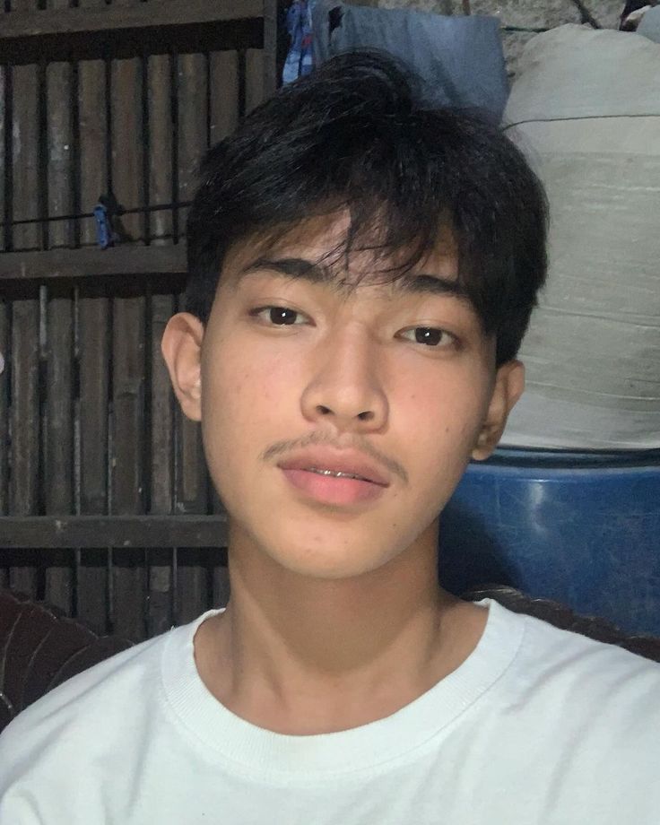 Naix, 23