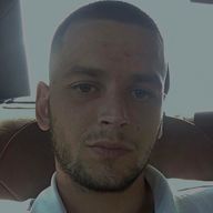 Андрій, 26
