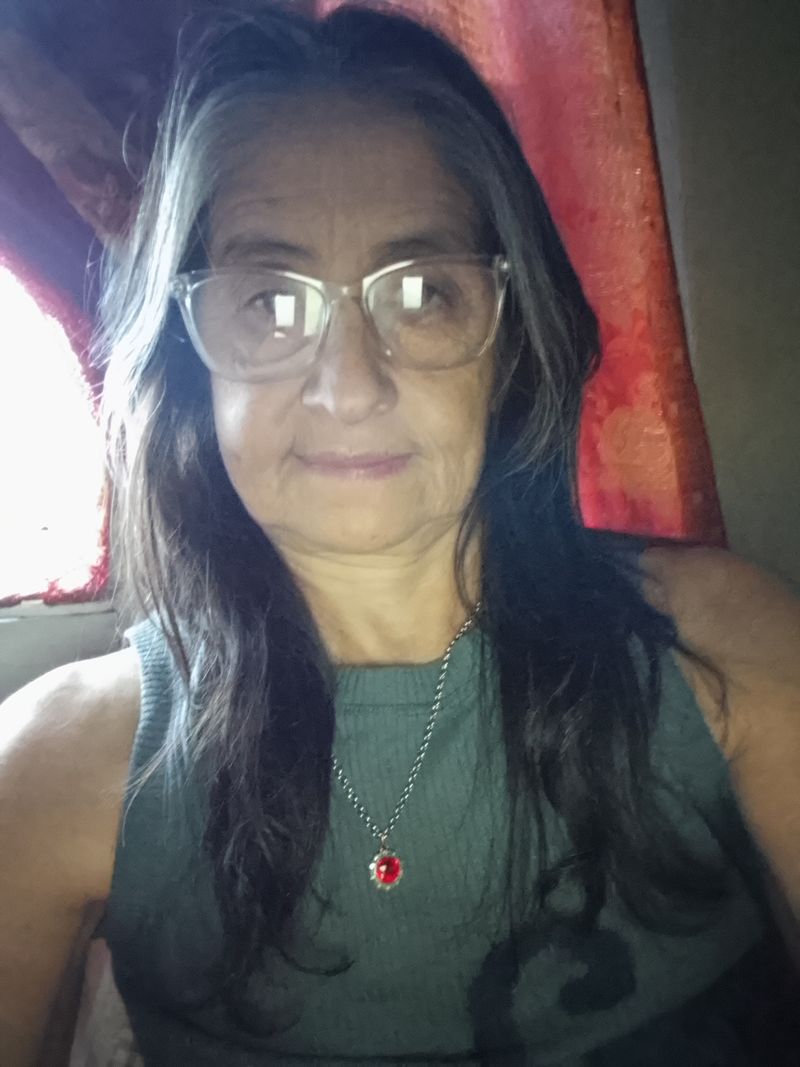 Gloria, 60