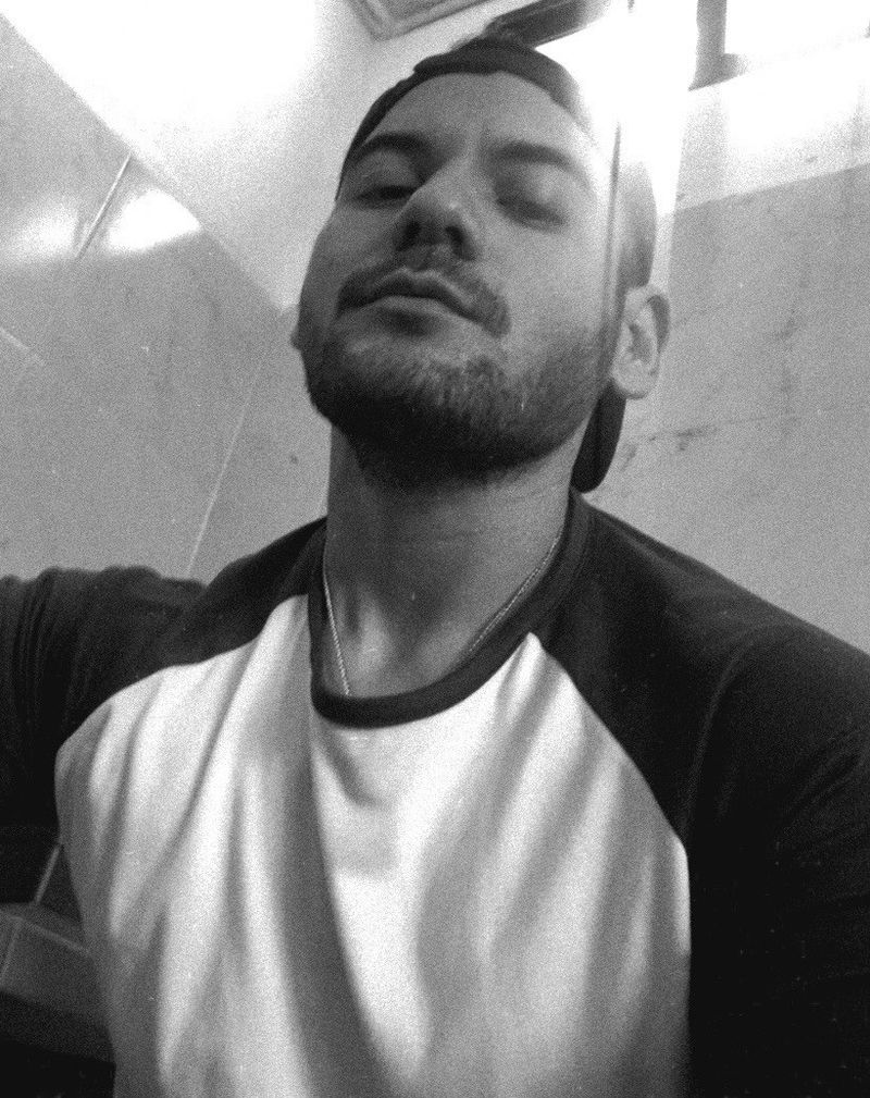 Roberto, 30