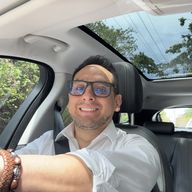 Johnny, 40