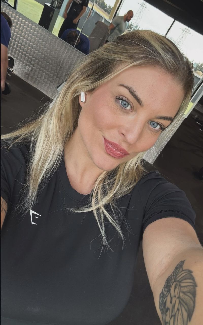 Marga, 37