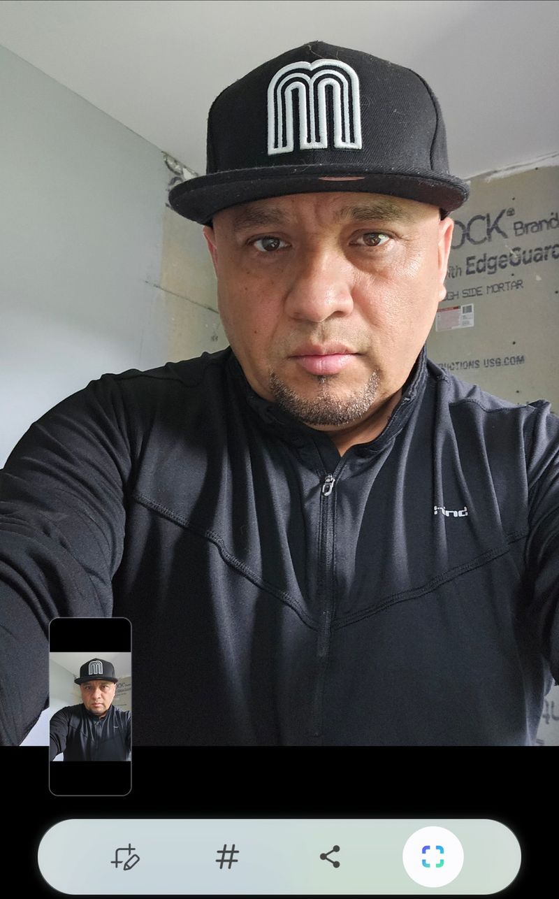 Luis Fernando, 39