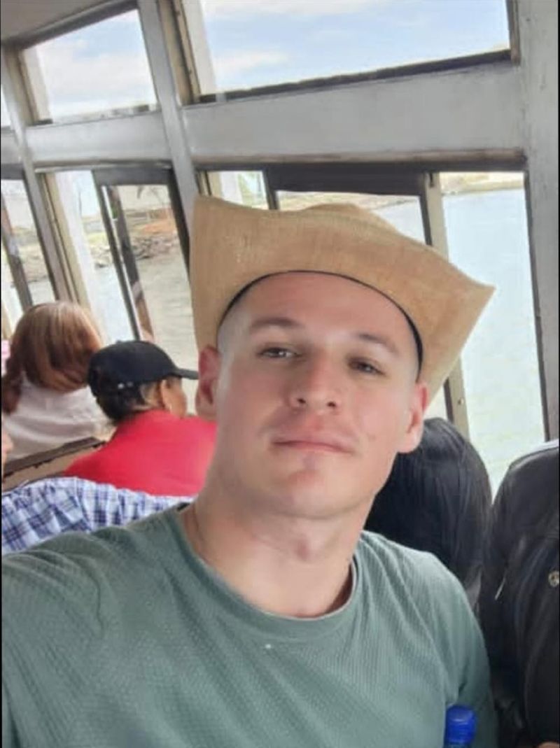 Jaime Castil, 37