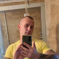 Robert, 39