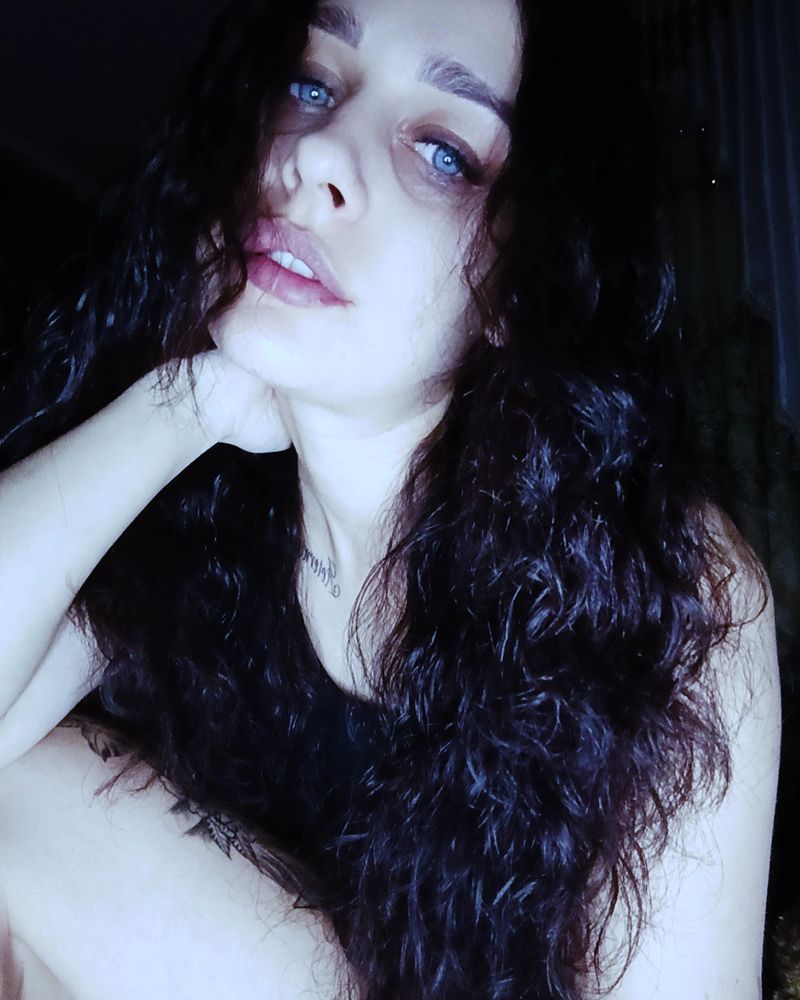 Сніжана, 30