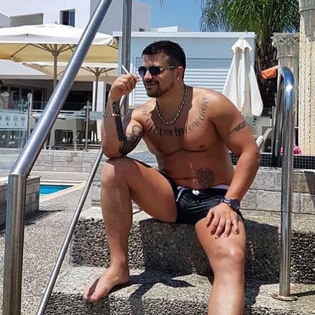 Christian, 39