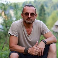 Олександр, 60