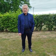 Tadeusz, 61
