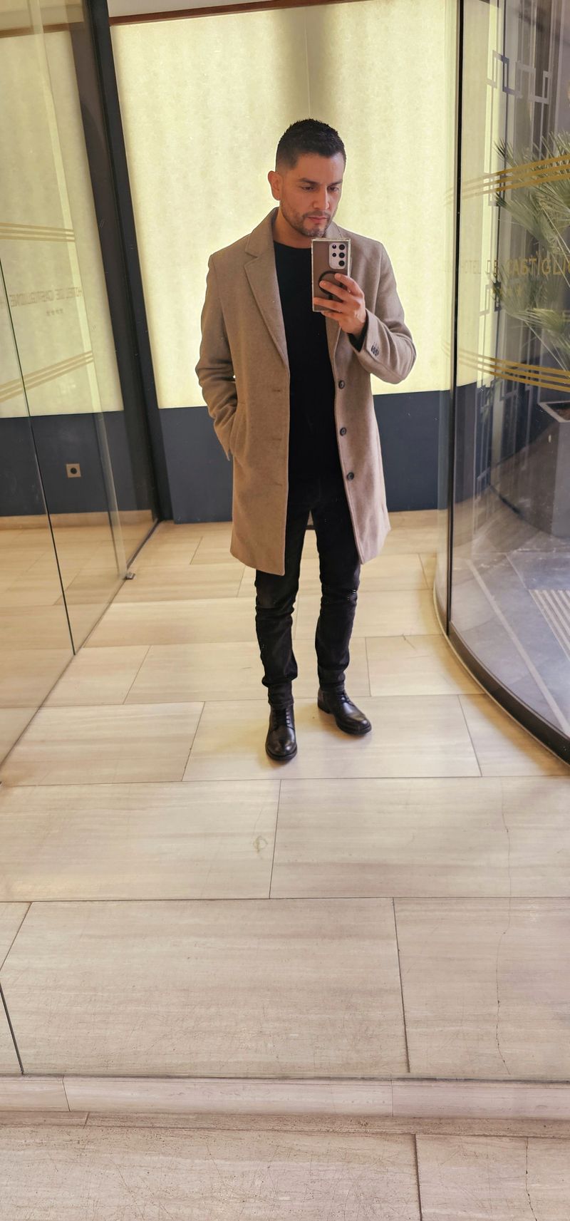 Felipe, 39
