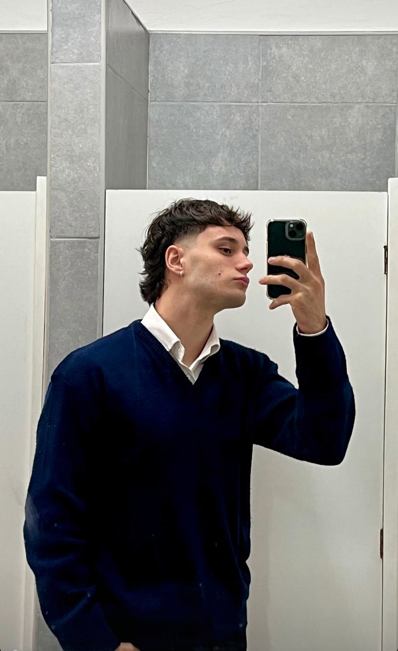 Joan, 19