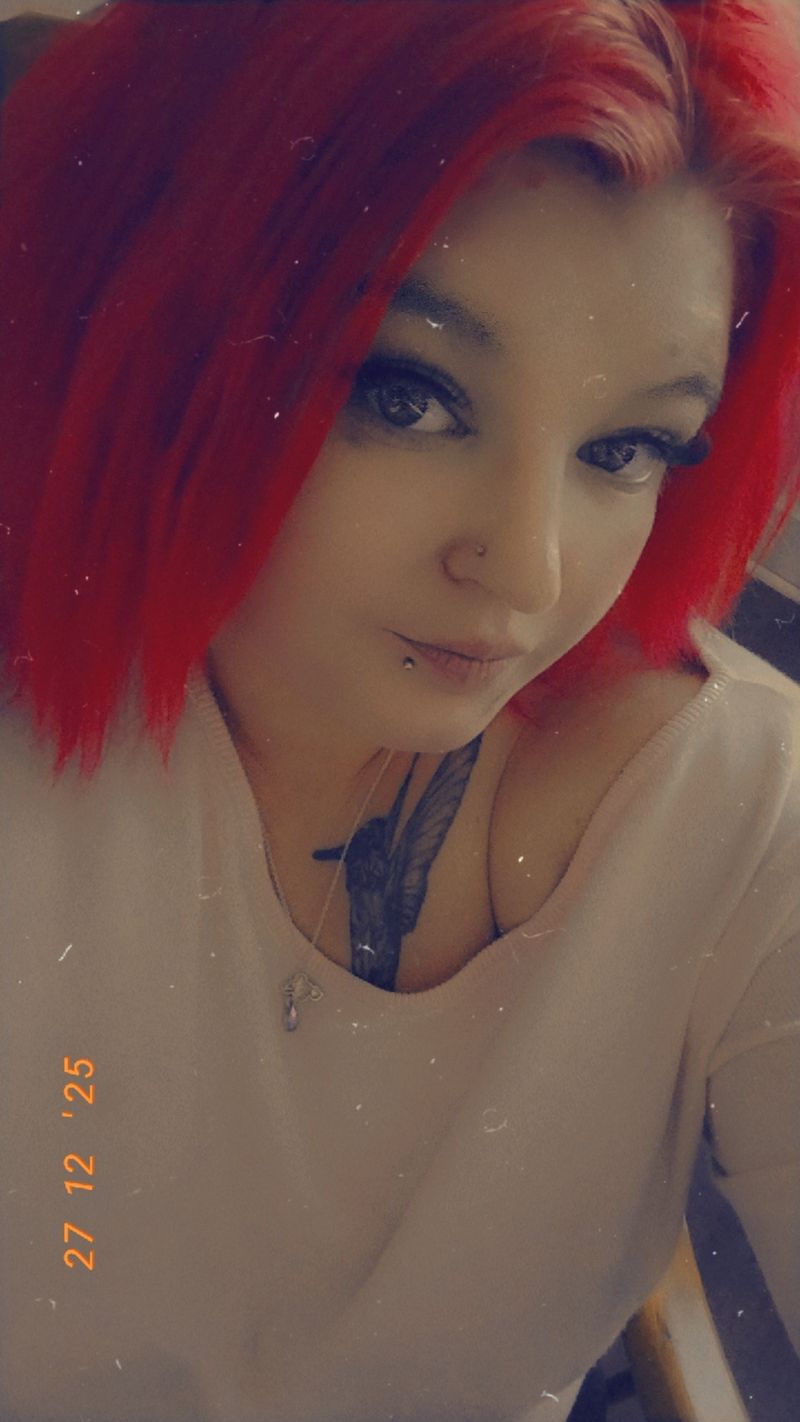 Brandie, 26
